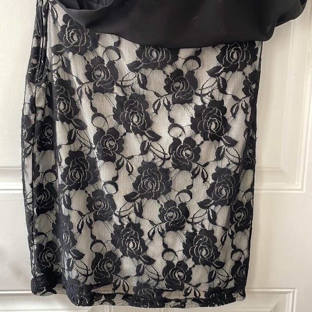 Ruby Rox One shoulder Dress - Picture 4 of 9